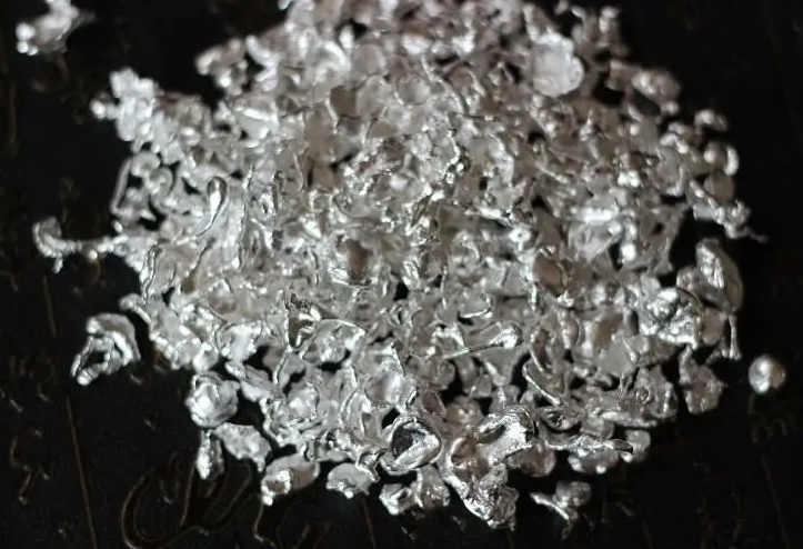 普潤貿(mào)易有限公司，專業(yè)高價(jià)回收銀廢料，當(dāng)場結(jié)算，讓您輕松實(shí)現(xiàn)資源變現(xiàn)！